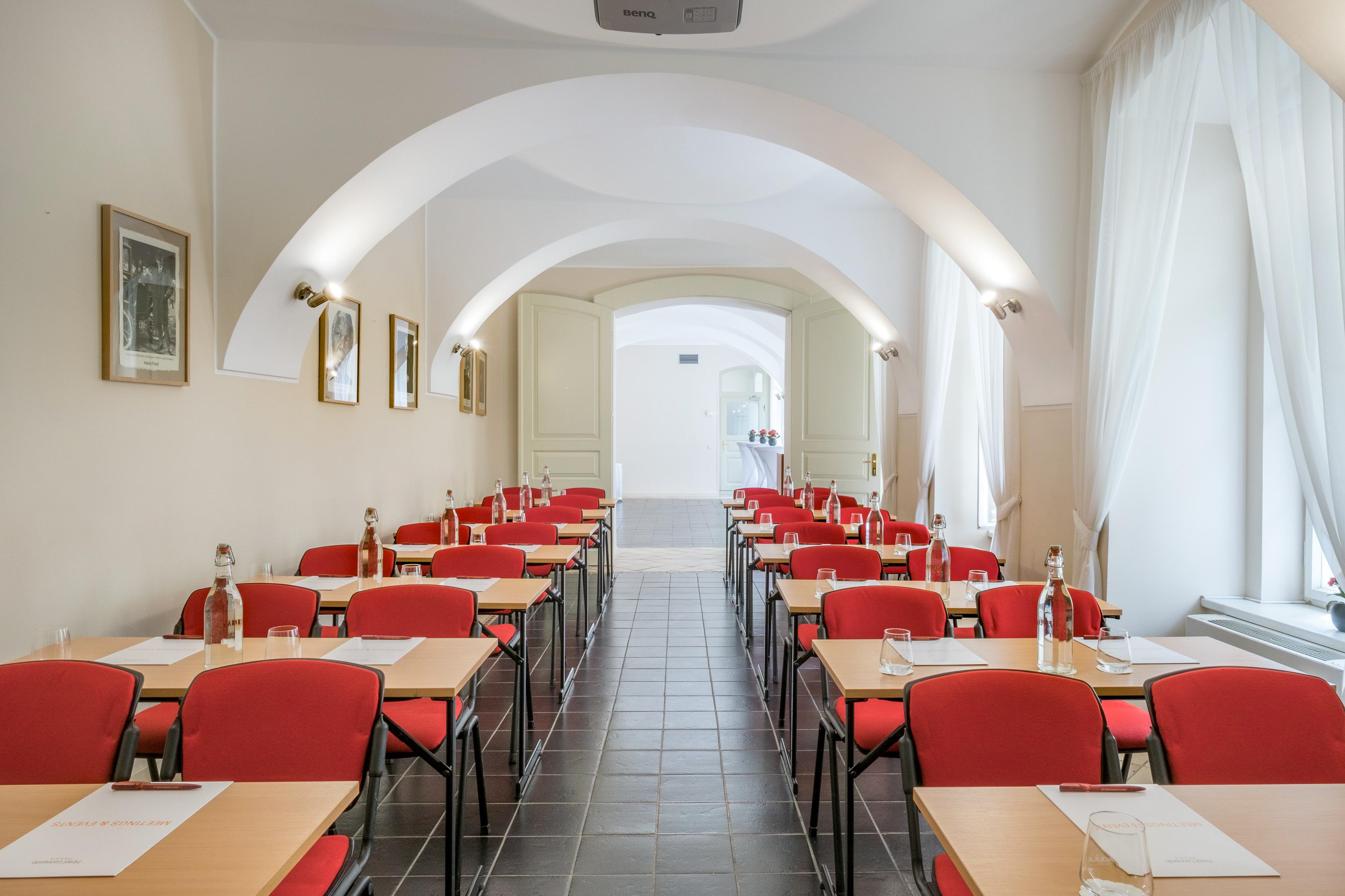 Hotel Bookquet Praga Exterior foto The German National Academy of Sciences Leopoldina